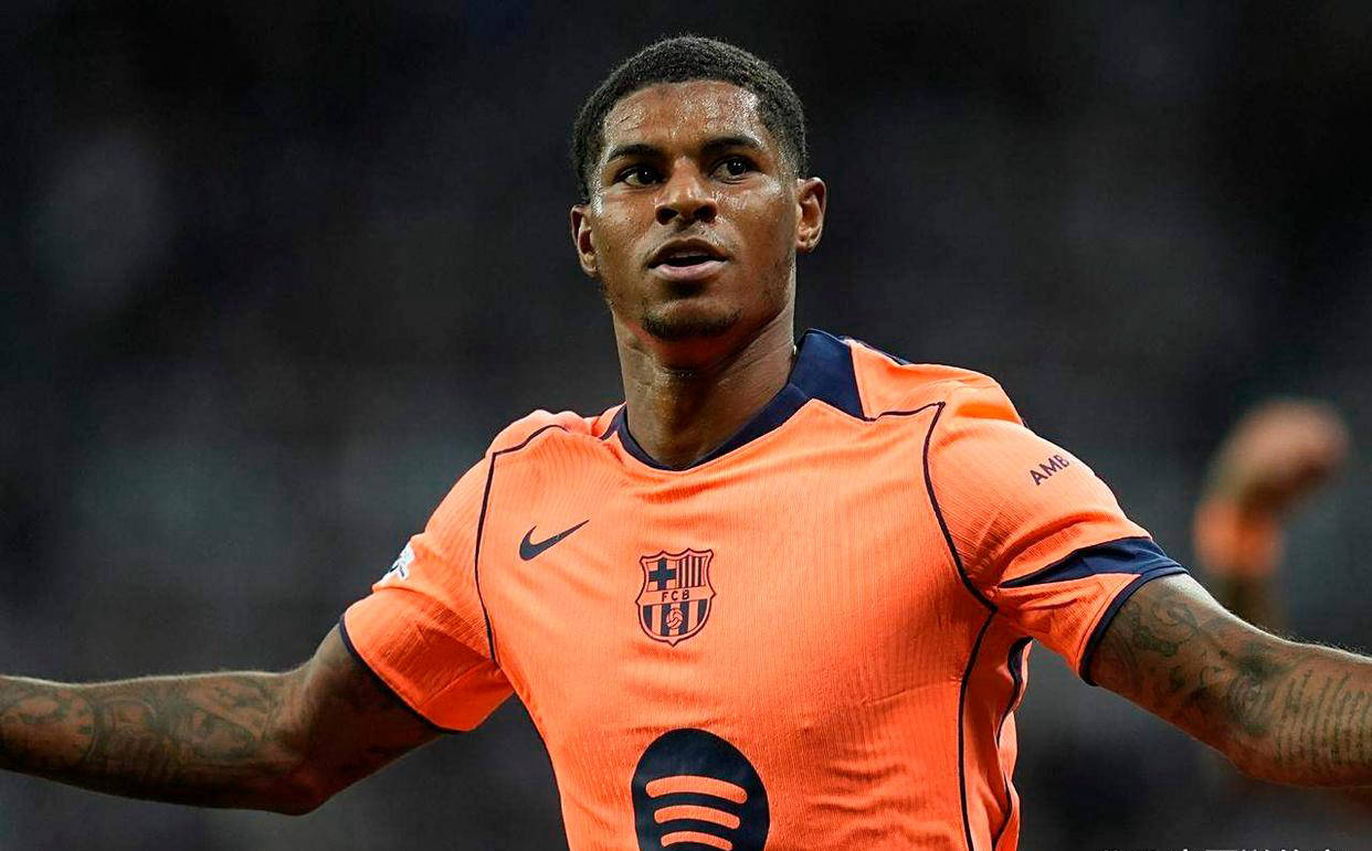 德甲赛后再迎强敌，巴塞罗那临场应变，主帅态度：气氛紧张，细节决定成败(巴塞罗那04惨败)