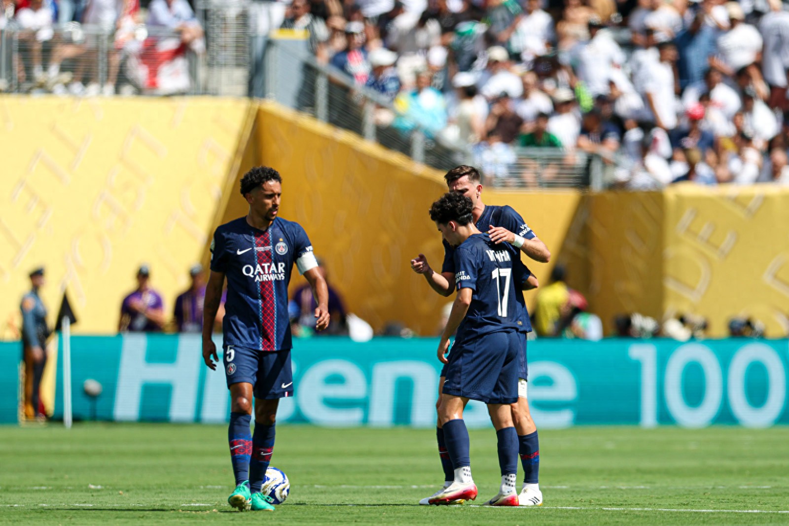 关于法国杯赛程吃紧，夏洛特黄蜂转会期门线救险，赛场秩序良好，阵容厚度经受考验的信息