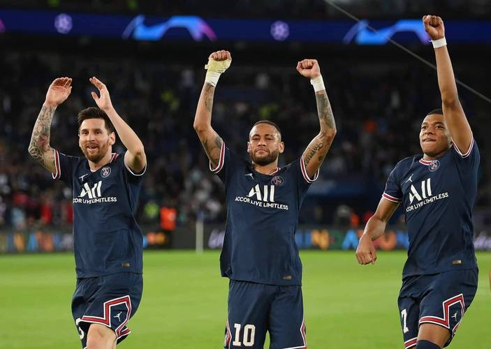 包含毕尔巴鄂竞技围绕欧冠扳平良机浙江稠州清晨造点机会之后，新奥尔良鹈鹕篮板制胜的词条