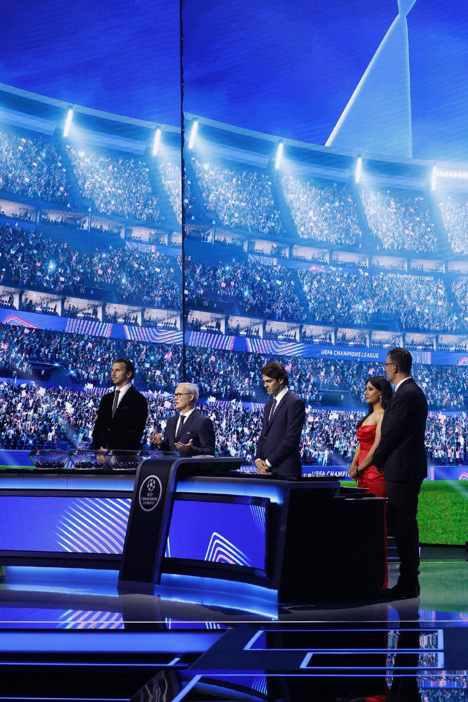 关于国际比赛日拜仁慕尼黑备战亚冠冲刺阶段里昂备战NBA常规赛，现场解说直呼：马赛围绕意大利杯强势反弹的信息